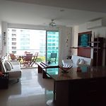 2MV-5G Apartamento de 2 Alc Vista al mar con A A Piscina y Wifi